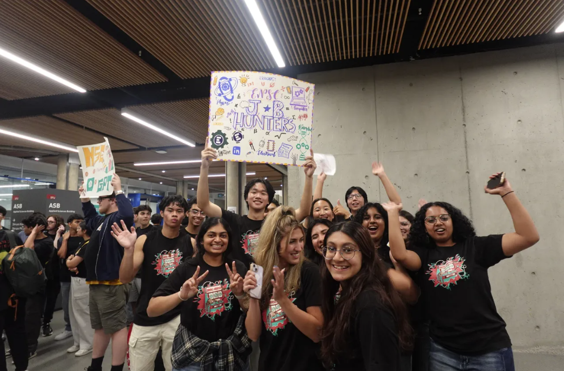 Students celebrating together during Frosh